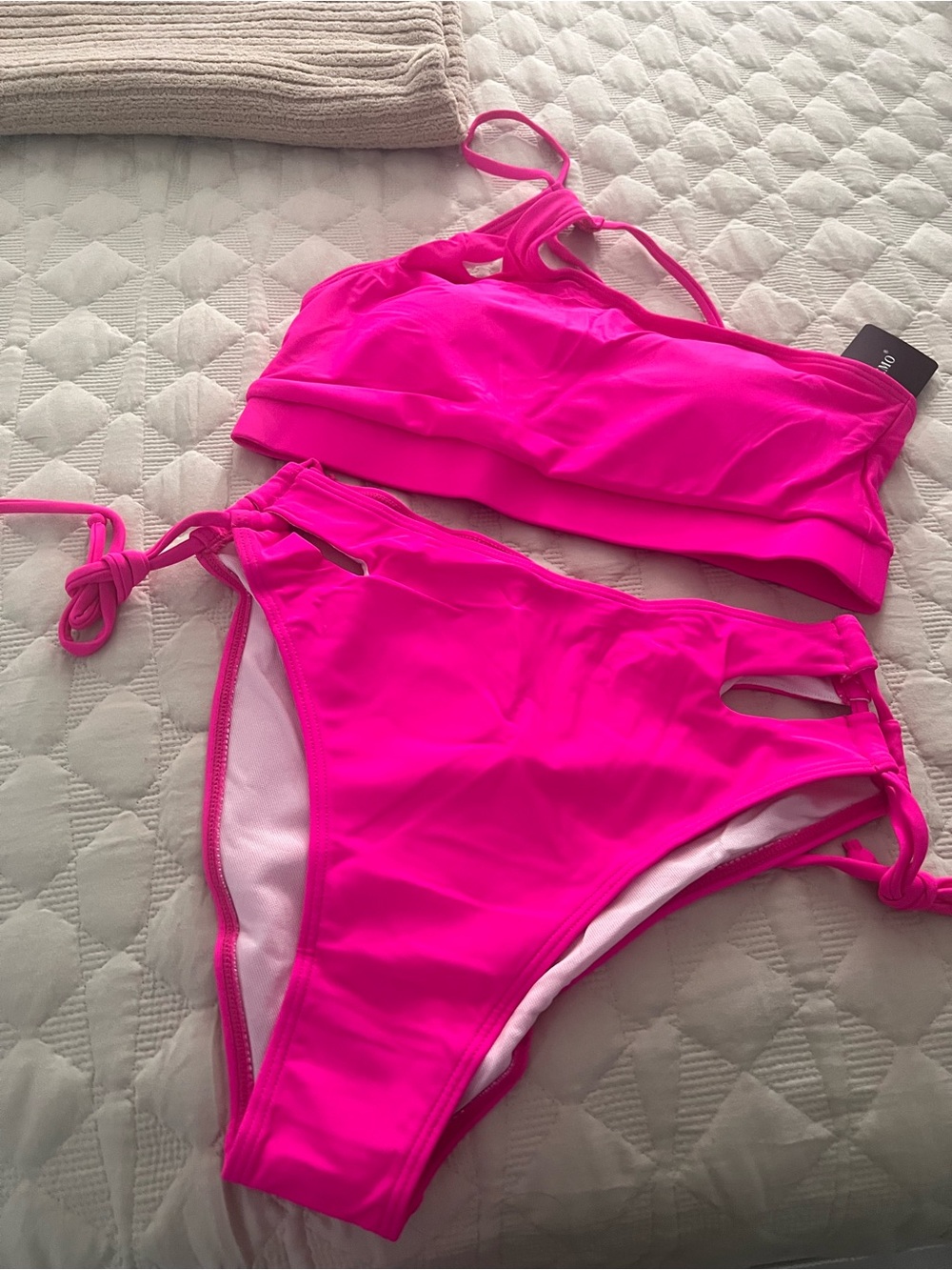 Women's Hot Pink Two-Piece Bikini Swim Set